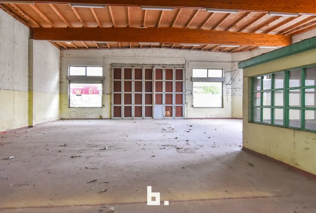 Totaalrenovatie: gebouw met tal van mogelijkheden  - Aalst