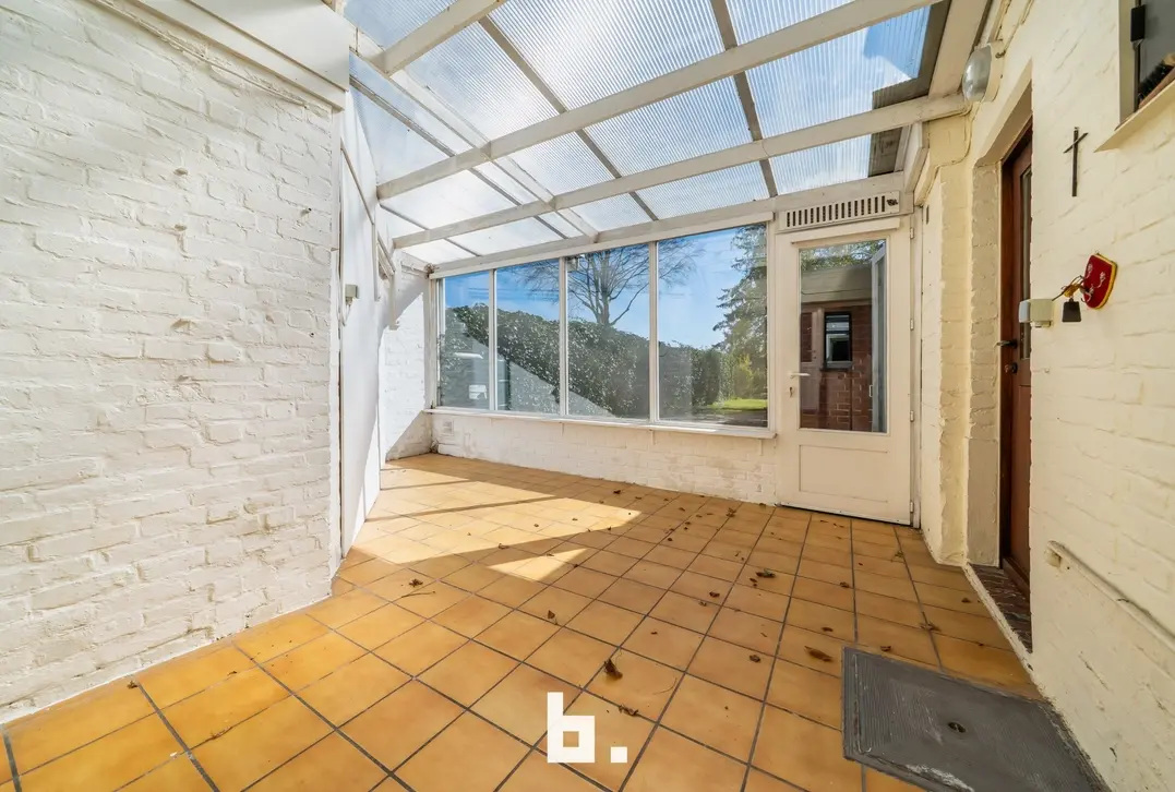  Ruime rijwoning in hartje Sijsele met open zicht - Sijsele