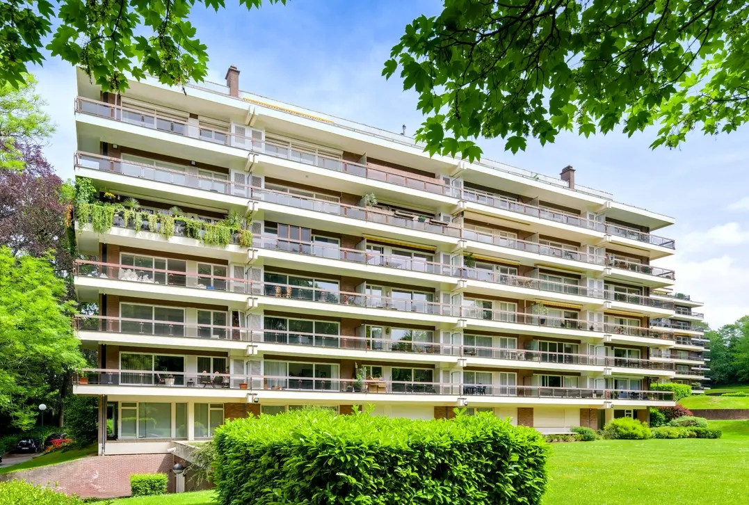 Studio met uitzonderlijk terras en parkzicht - Uccle