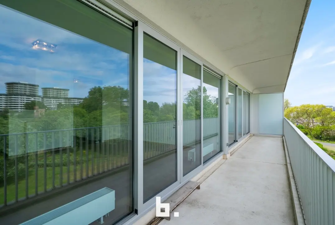 Exclusief appartement met frontaal golfzicht in Oostende - Oostende