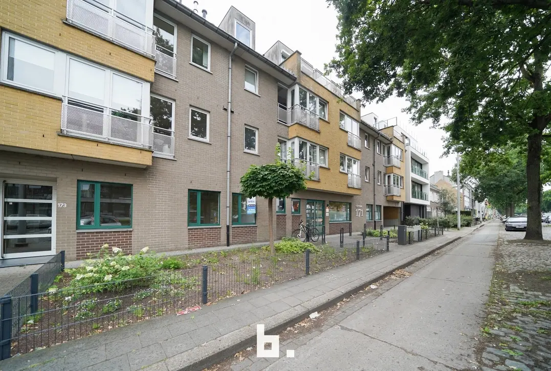 Praktijkruimte (20m²) te huur op toplocatie langs de Maalse Steenweg te Sint-Kruis  - Sint-Kruis