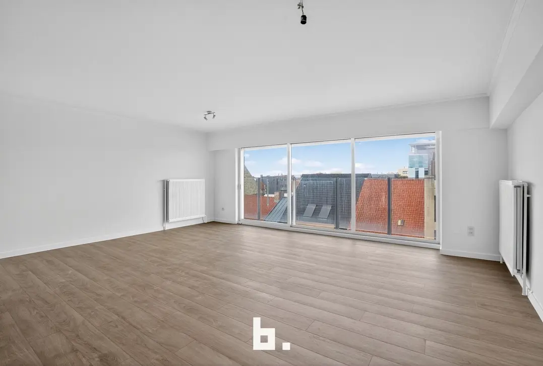 Lichtrijk en centraal wonen in hartje Roeselare - Roeselare