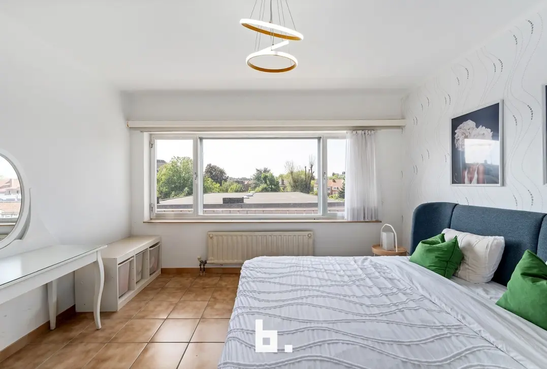Zeer ruim Appartement in Centrum Kortrijk! - Kortrijk - €255.000