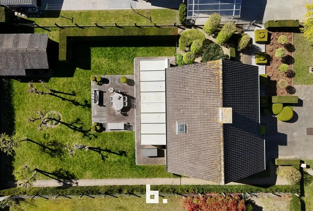 Verzorgde woning gelegen in residentiële wijk - Jabbeke