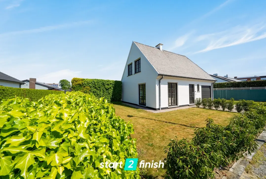 Instapklare alleenstaande woning op topligging - Oostkamp