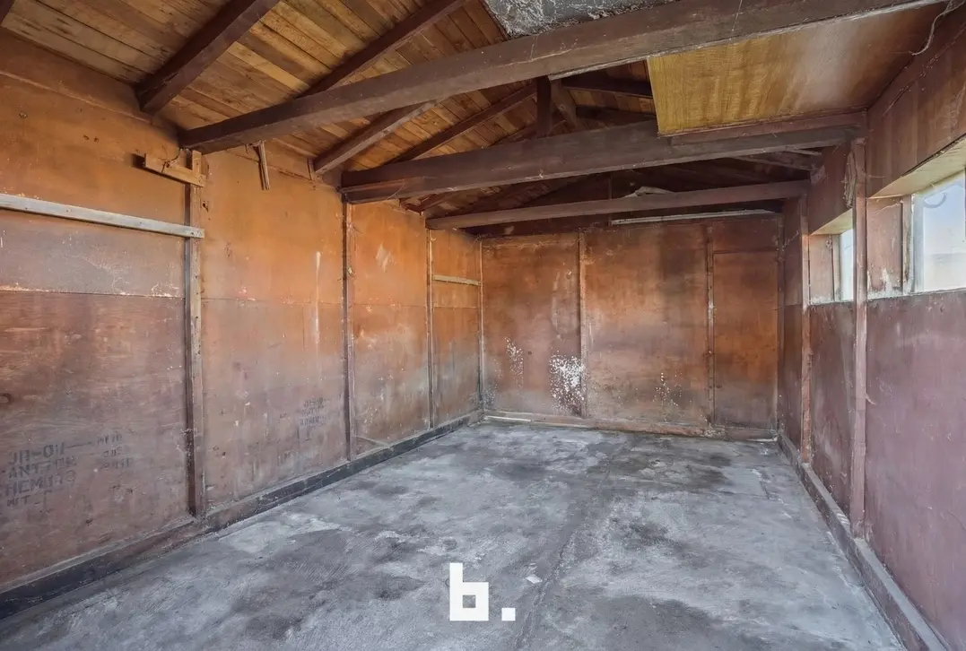 Charmante halfopen woning met tuin en carport in rustige straat-0 Kortrijk-€235.000