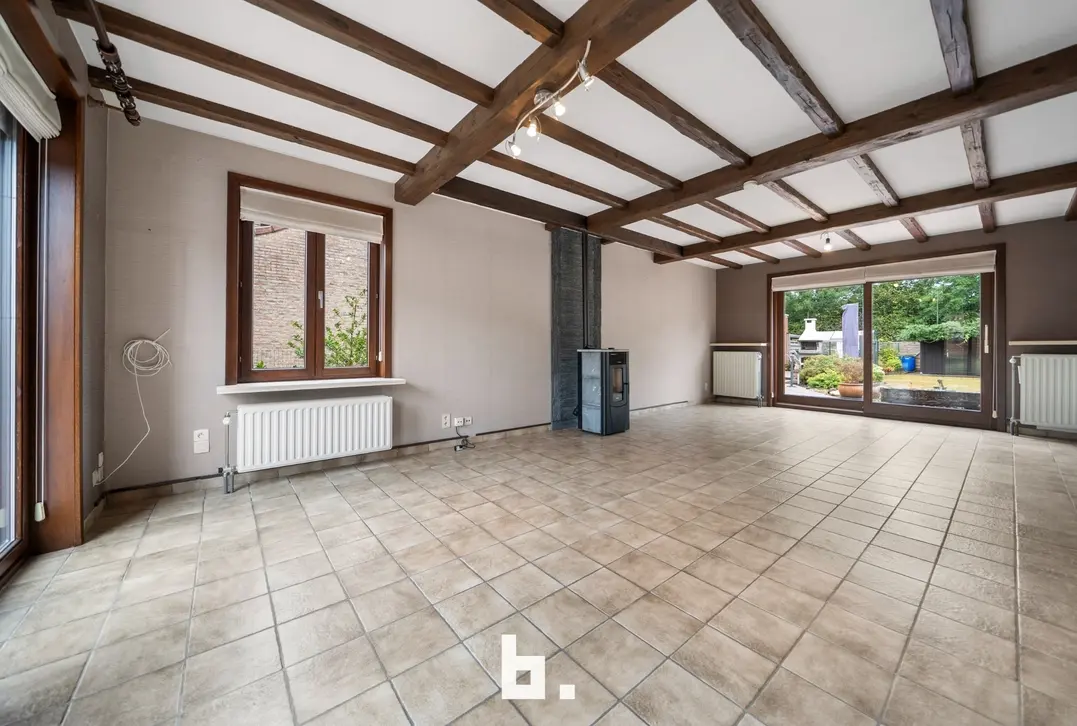 Halfopen bebouwing met 3 slaapkamers en garage op Topligging! - Sint-Andries