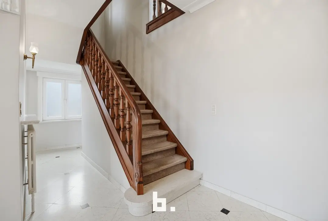 Villa met Loods in Sint-Eloois-Vijve - Waregem