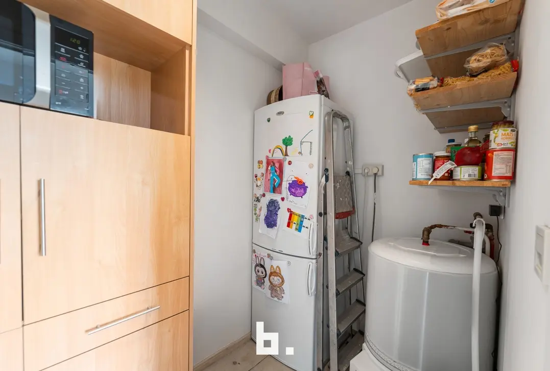 Instapklaar appartement in Kuurne met zonneterras en autostaanplaats - Kuurne