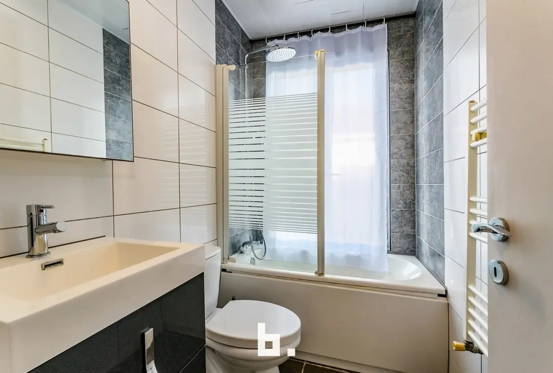 Charmante,  instapklare woning bij de Veemarkt - Kortrijk