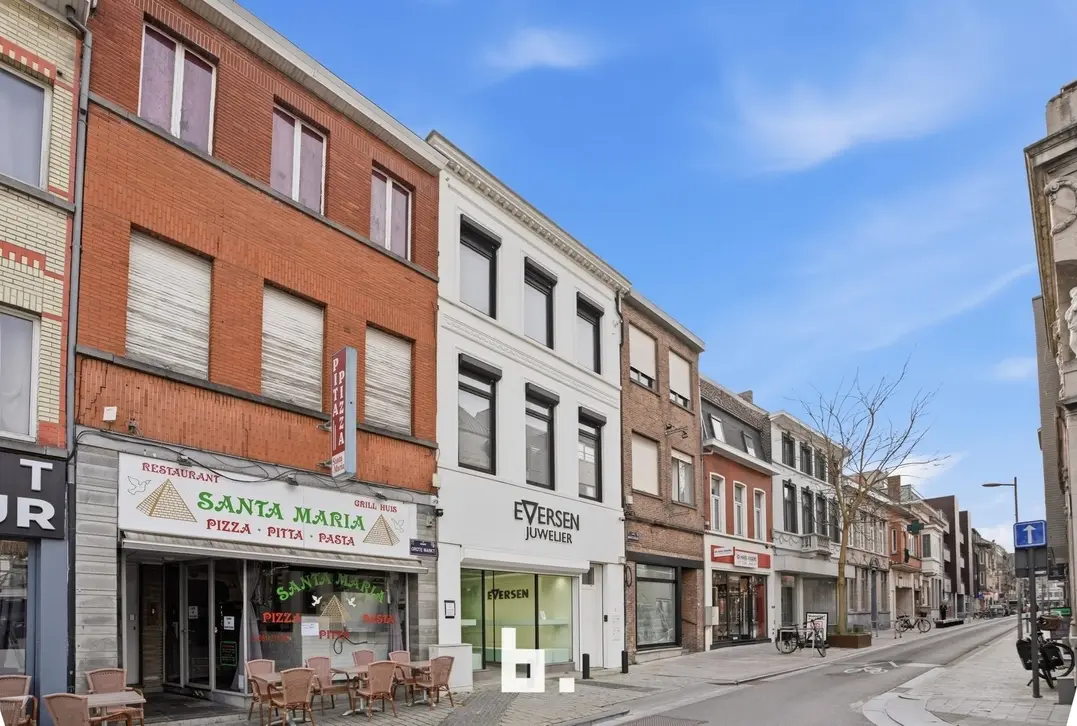Unieke kans op toplocatie in Izegem - Izegem