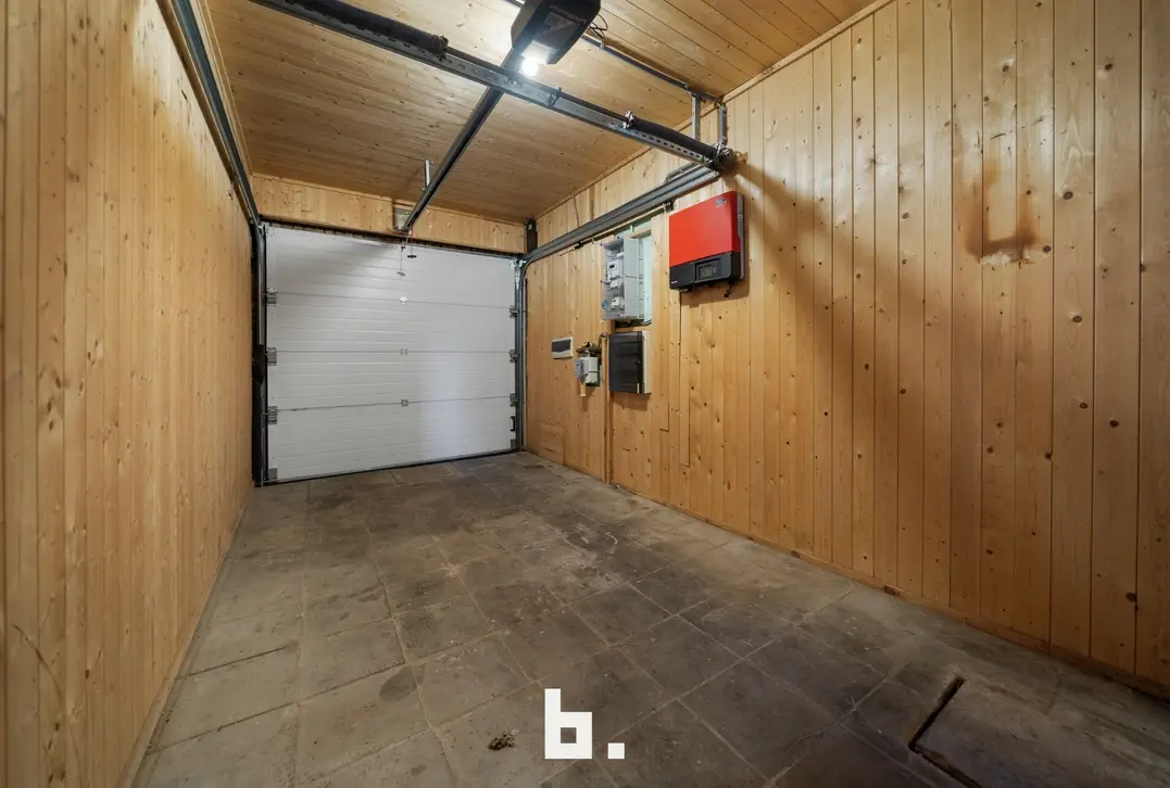 Woning met 3 slaapkamers, tuin en garage op zeer gegeerde ligging. - Sint-Andries