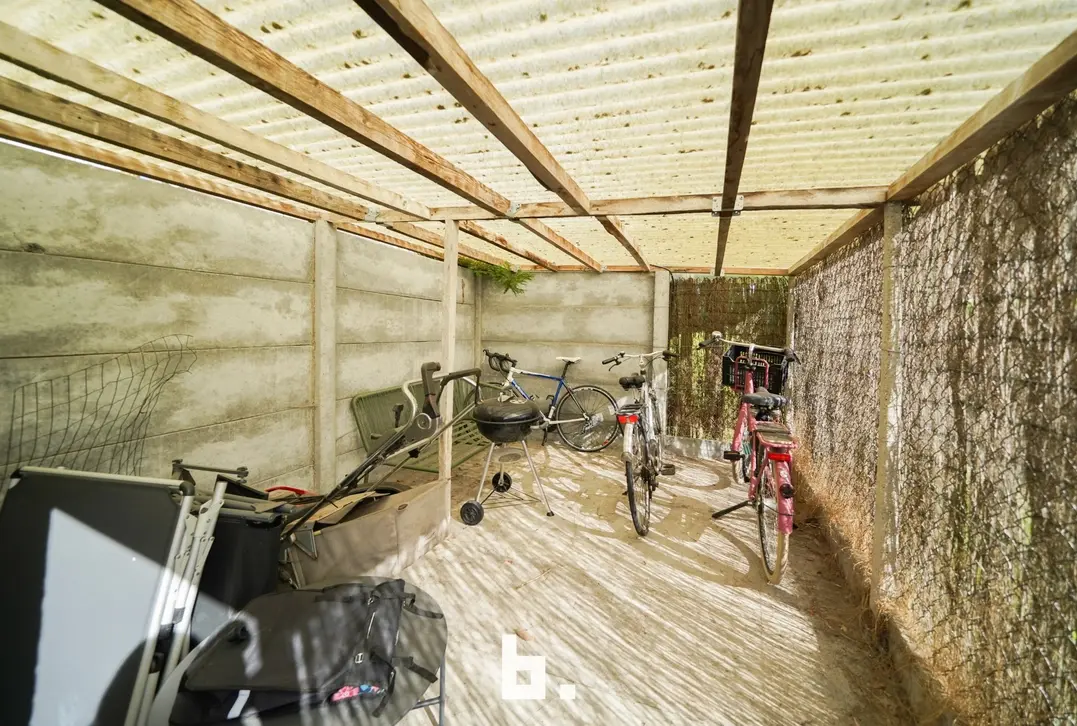 Gezellige woning met zonnige tuin, carport en garage te Oedelem - Oedelem