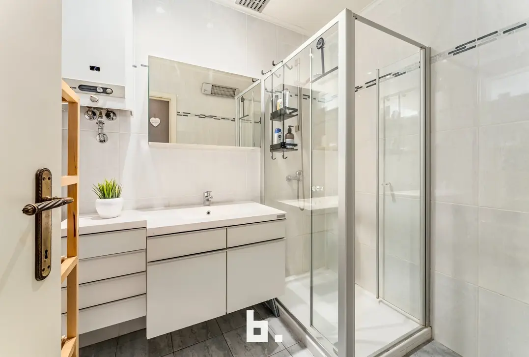 RIJWONING MET ZEER RUIME TUIN TE KOOP – HARELBEKE-STASEGEM - Harelbeke