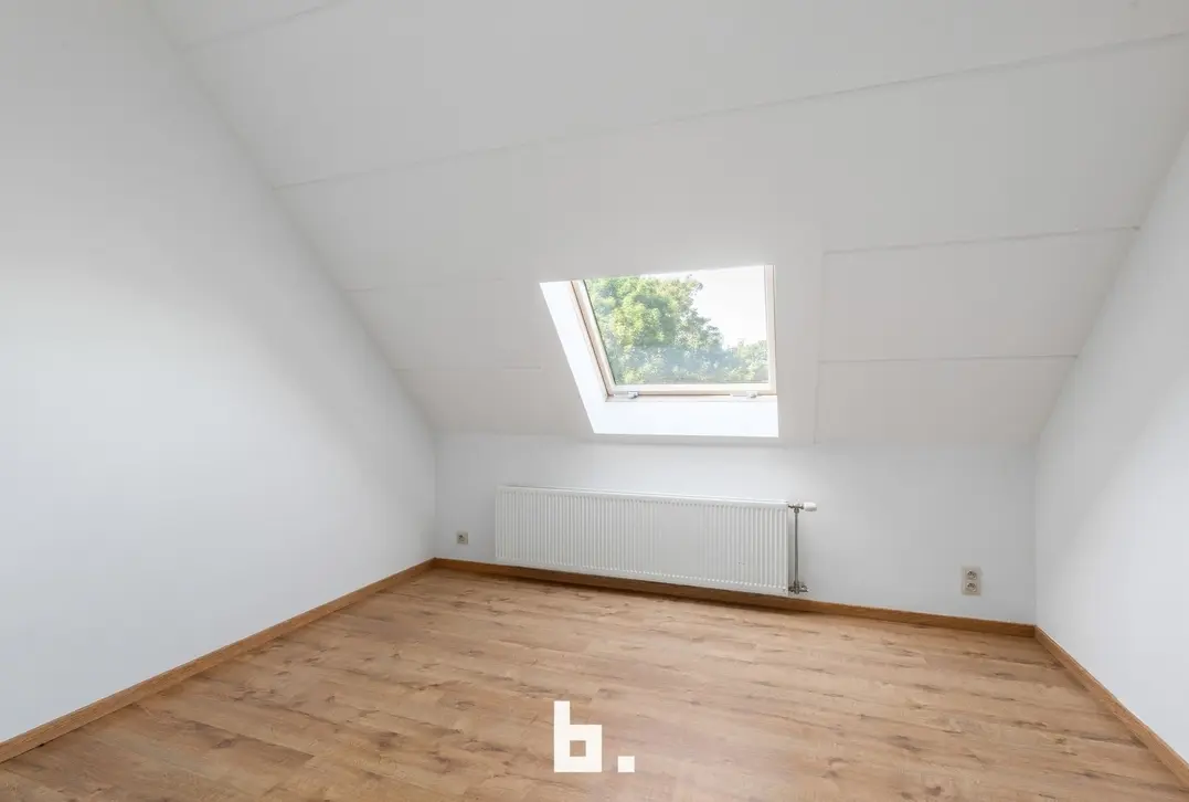 Instapklare gezinswoning met 3 slaapkamers, zonnige tuintje te Vleteren - Vleteren