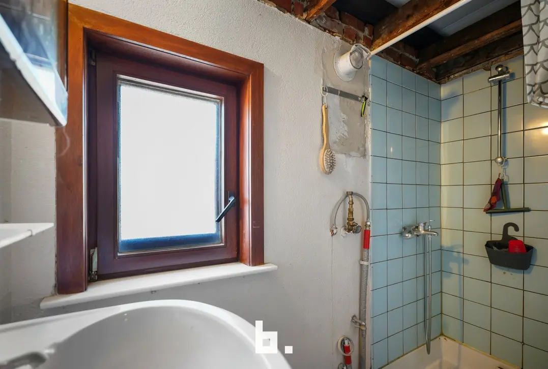 Halfopen woning met 2 slaapkamers, garage in Desselgem - Waregem