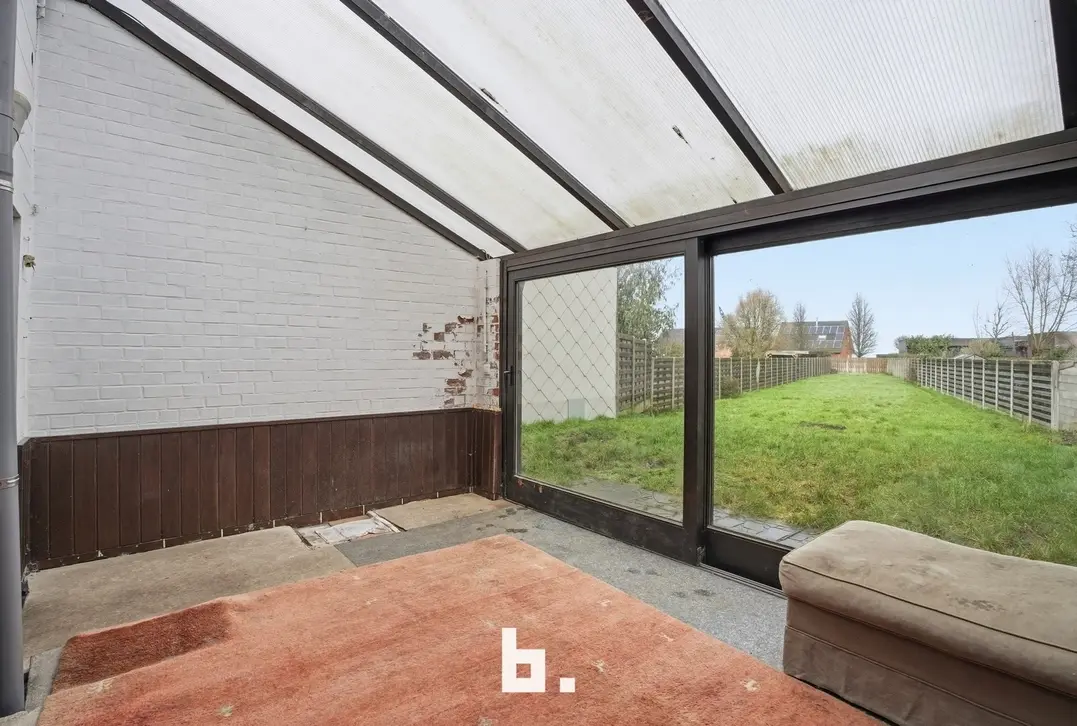 Ruime gezinswoning met zuidgerichte tuin en tal van mogelijkheden in Hooglede - Hooglede