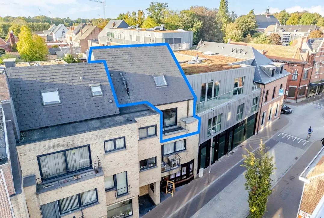 Ruim duplexappartement in centrum Zele - Zele