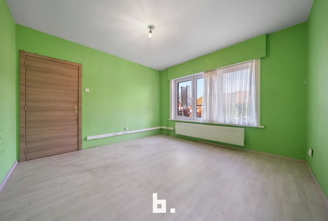 Woning met 3 slaapkamers, tuin en garage op zeer gegeerde ligging. - Sint-Andries