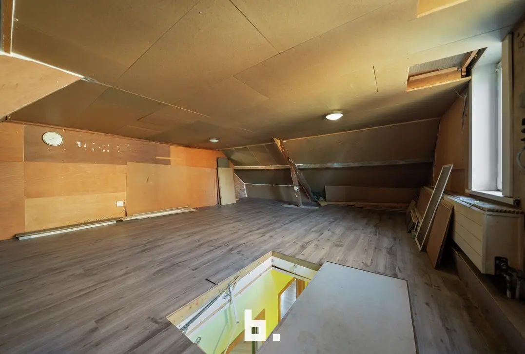 Woning met 3 slaapkamers, tuin en garage op zeer gegeerde ligging. - Sint-Andries