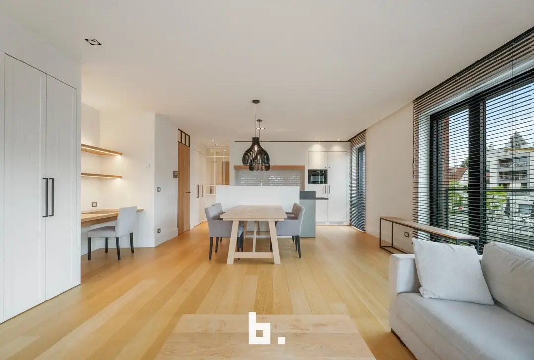 Subliem bemeubeld appartement met zicht op de Leie - Kortrijk