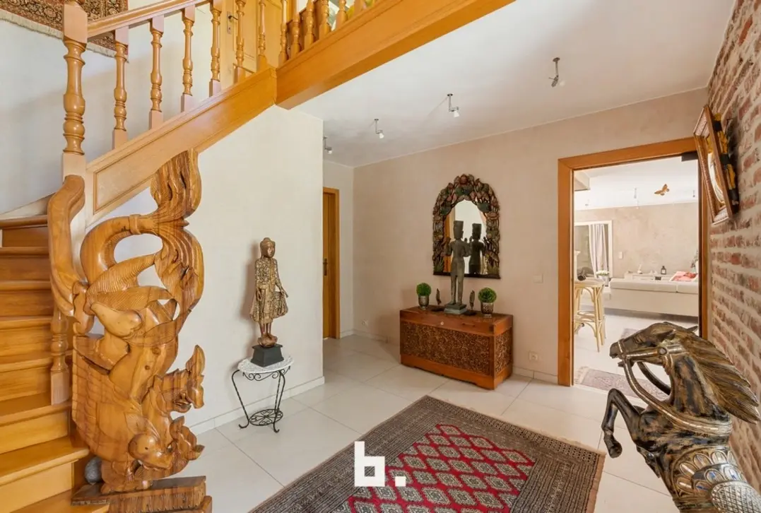 Exclusief wonen in een oase van groen, RIANTE villa met binnenzwembad op 4.192m²!  - Tielt