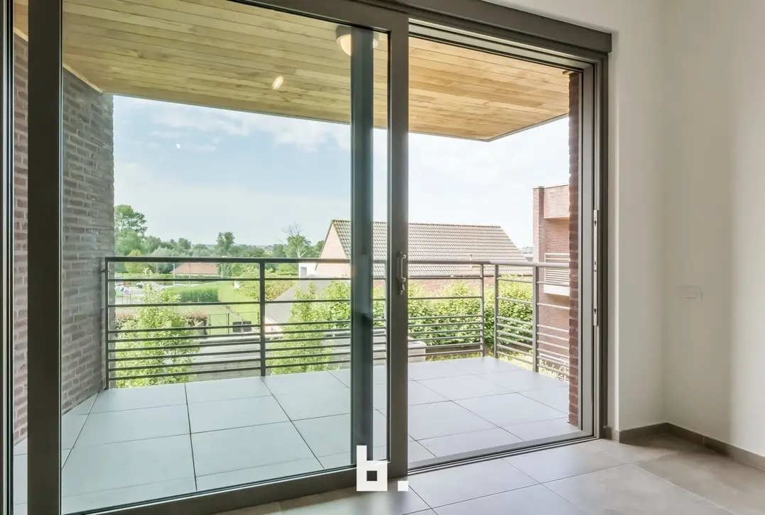 Ruim en energiezuinig nieuwbouwappartement met terras en dubbele autostaanplaats! - Moorslede