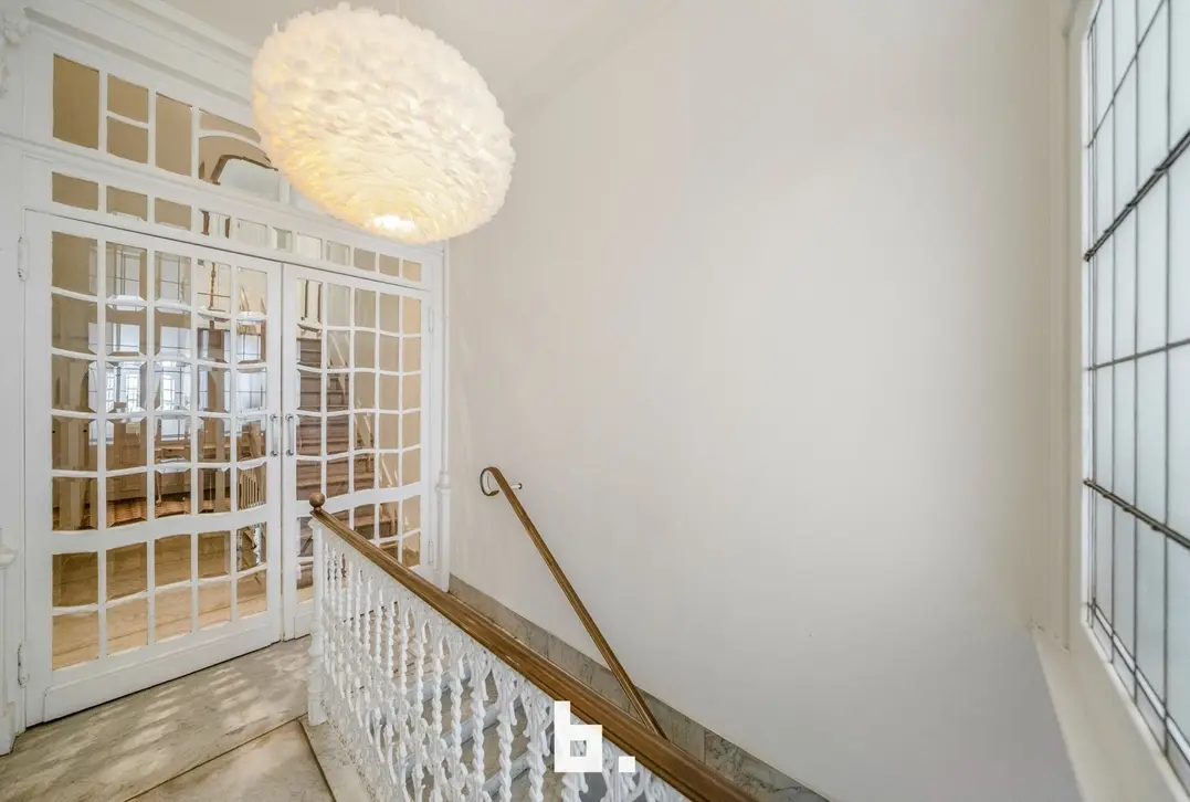 Uniek art deco herenhuis met 5 slaapkamers, 4 badkamers en 2 terrassen - Oostende