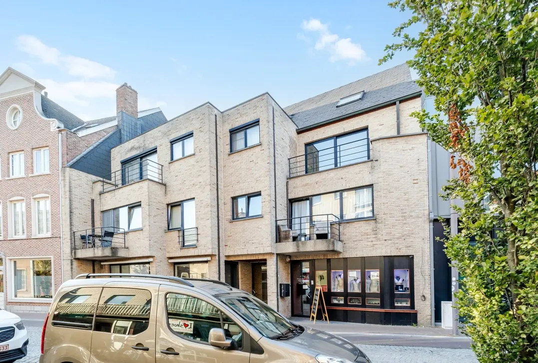 Ruim duplexappartement in centrum Zele - Zele