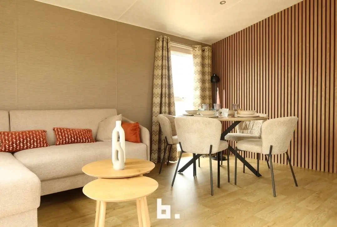 Nieuwe  chalets op topligging vlak tegen de zee te Wenduine  - De Haan