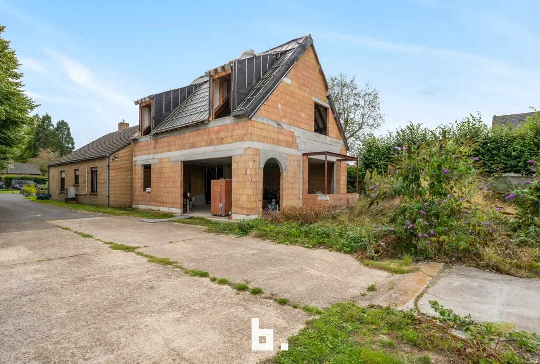 Bouwgrond 2168 m² met bouwvergunning met verzicht in Sint-Andries! - Sint-Andries