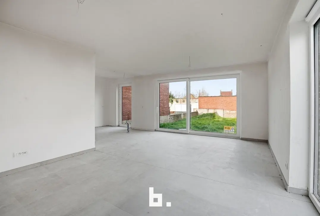 Nieuwbouwwoning te koop in Roeselare – Halfopen bebouwing - Roeselare