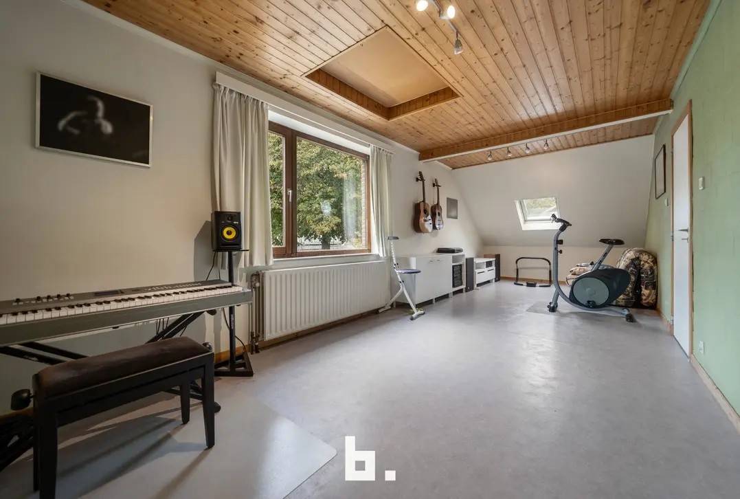 Verrassend ruime villa op uiterst gegeerde locatie in Sint-Andries - Brugge