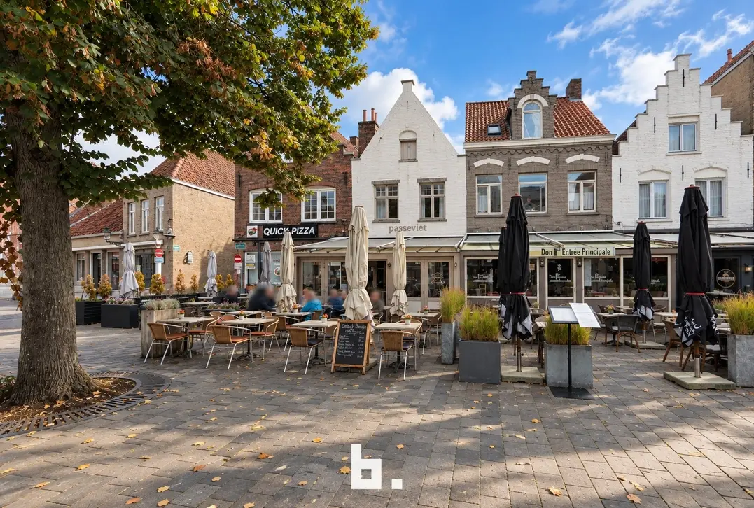 Handelspand op centrale ligging met veel potentieel klantenverkeer - Brugge