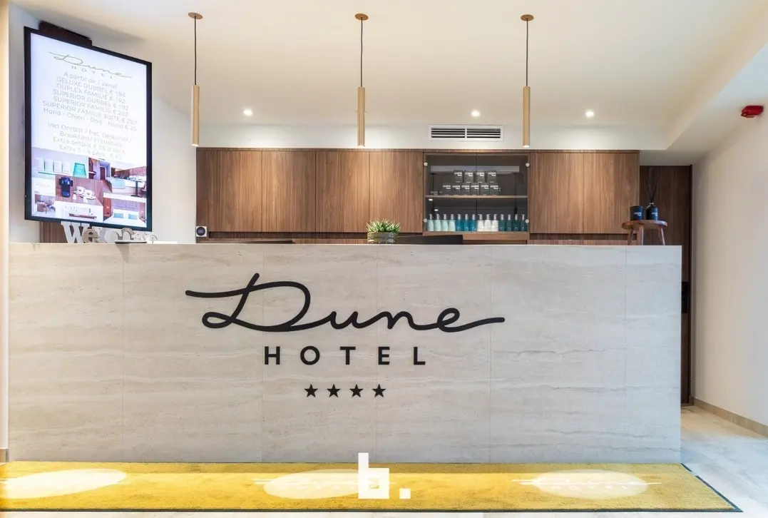 Luxe hotelsuite met ondergrondse garagebox in volle eigendom op topligging te Nieuwpoort Bad - Nieuwpoort