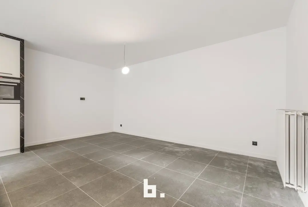 Volledig vernieuwd 2-slaapkamerappartement op centrale ligging - Wevelgem - €180.000