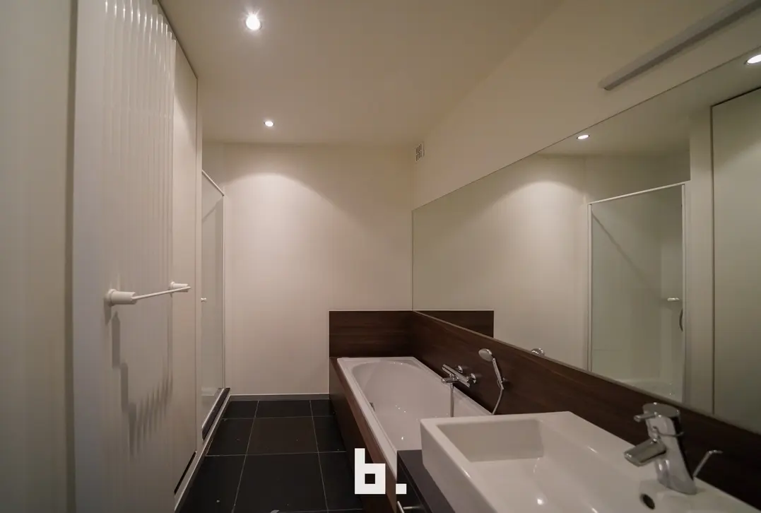 Ruime woning te huur op toplocatie in Sint-Andries - Sint-Andries