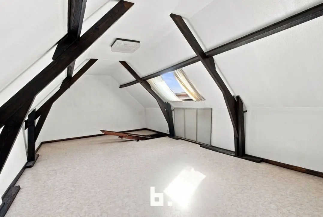 Hoekwoning met karakter - Izegem