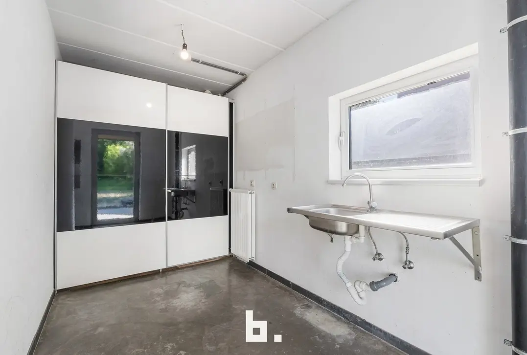 Instapklare gezinswoning met 3 slaapkamers, zonnige tuin en autostaanplaats te Vleteren - Vleteren