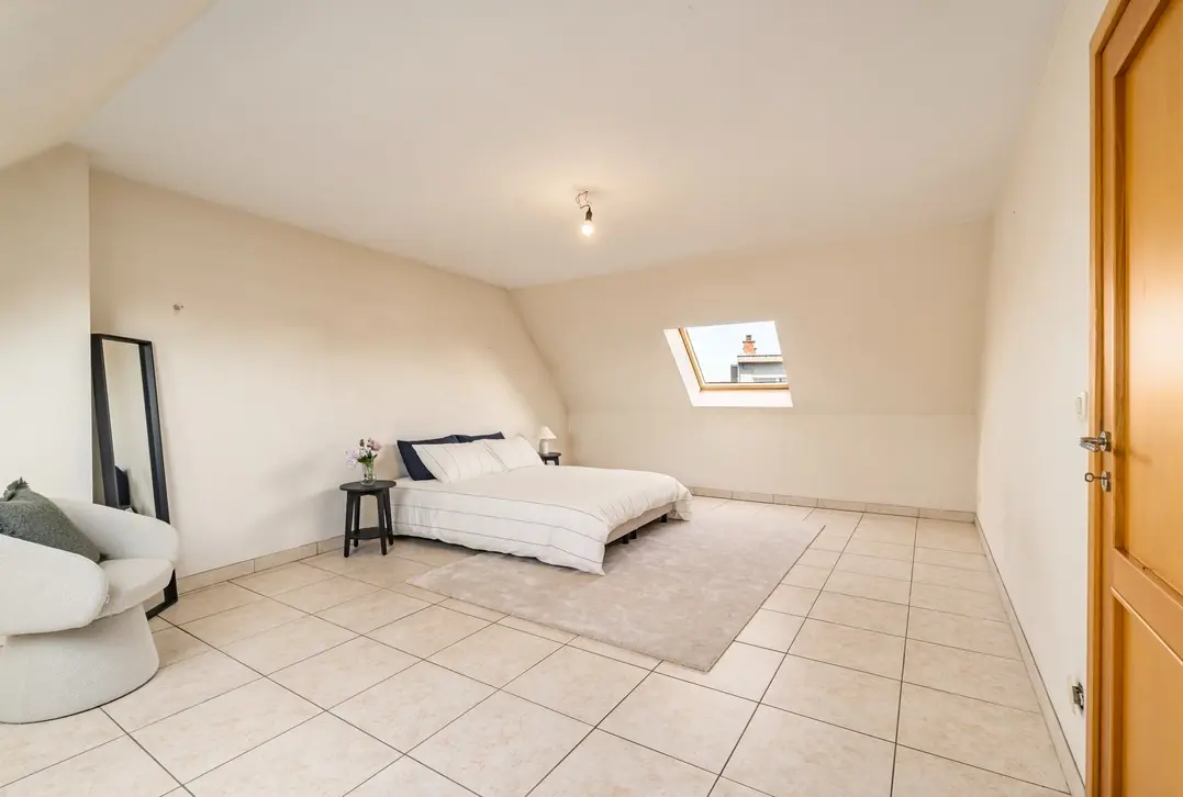 Ruim duplexappartement in centrum Zele - Zele