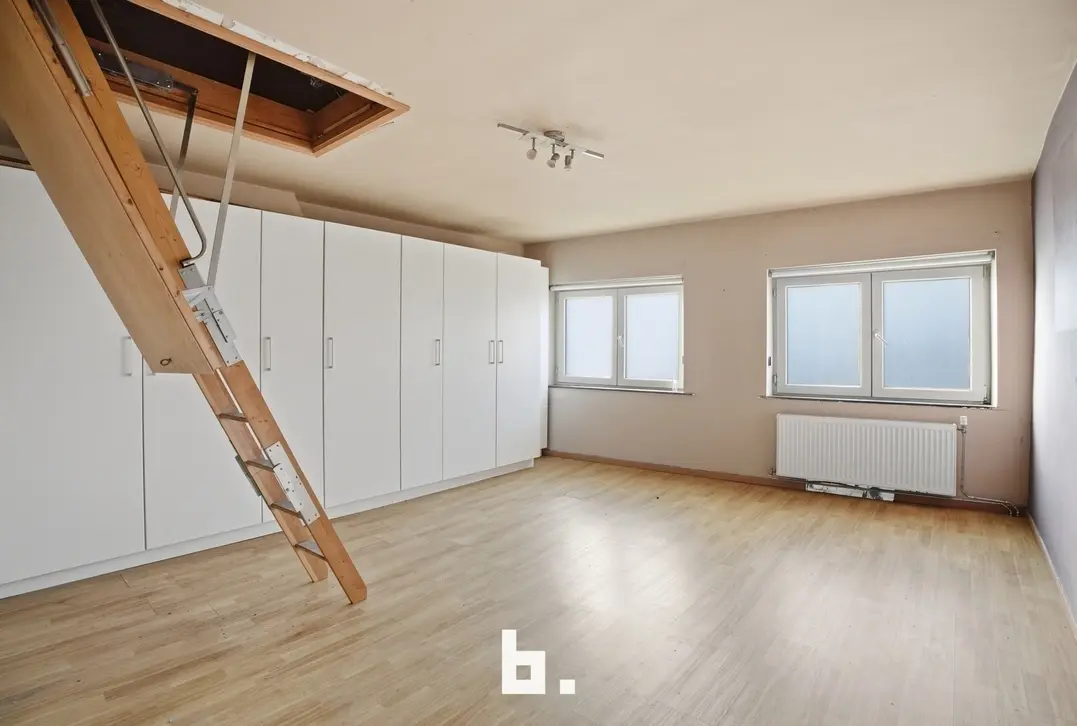Woning met handelsmogelijkheid in het hart van Roeselare - Roeselare