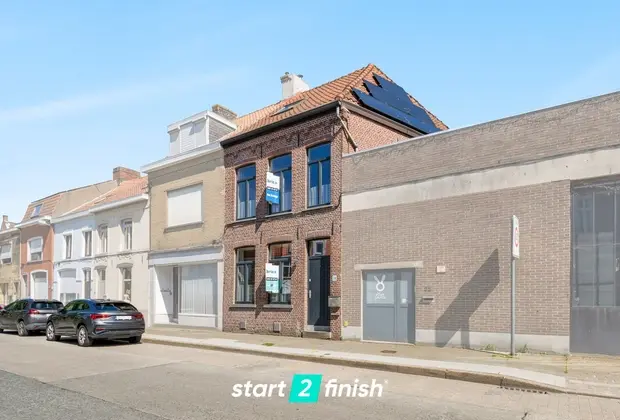 Prachtige, ruime instapklare woning gelegen aan de Brugse stadsrand. - Brugge
