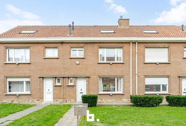 Energiezuinige gezinswoning met 3 slaapkamers en stadstuin te Menen (EPC B!) - Menen