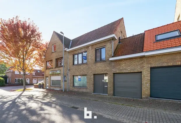 Woning met 3 slaapkamers, tuin en garage op zeer gegeerde ligging. - Sint-Andries