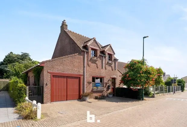 Charmante woning met 2 slaapkamers en grote tuin - Ettelgem