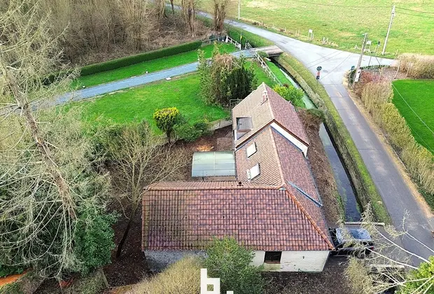 Bouwgrond met bestaande woning op toplocatie te Asse - Asse