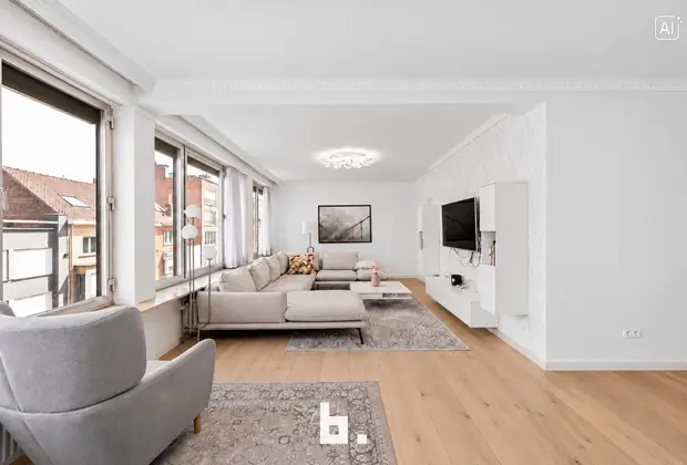 Zeer ruim Appartement in Centrum Kortrijk! - Kortrijk