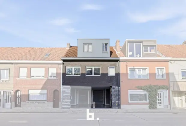 Energiezuinig duplexappartement met 3 slaapkamers en parking!-Waregem-€190.000