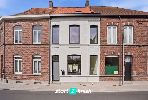 Mooi gerenoveerde, energiezuinige centrumwoning - Roeselare