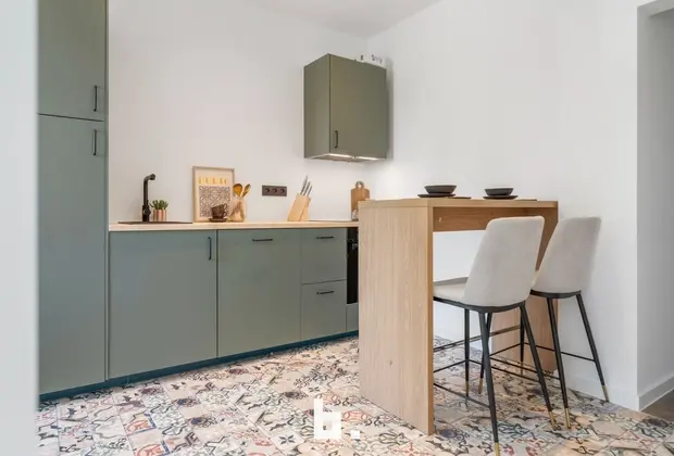 Volledig gerenoveerde woning (gezinswoning/kangoeroe/co-housing) - Sint-Andries